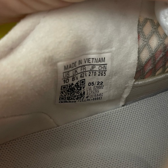 Adidas Flight Sneakers - Picture 5 of 6